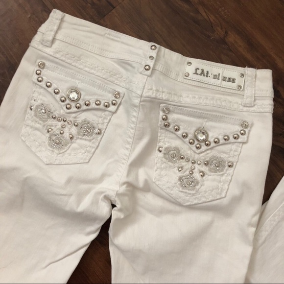 la idol white jeans